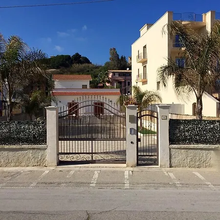Costa Del Sol Bed & Breakfast Porto Empedocle
